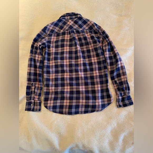 Uniqlo flannel button-up shirt - Picture 2 of 5